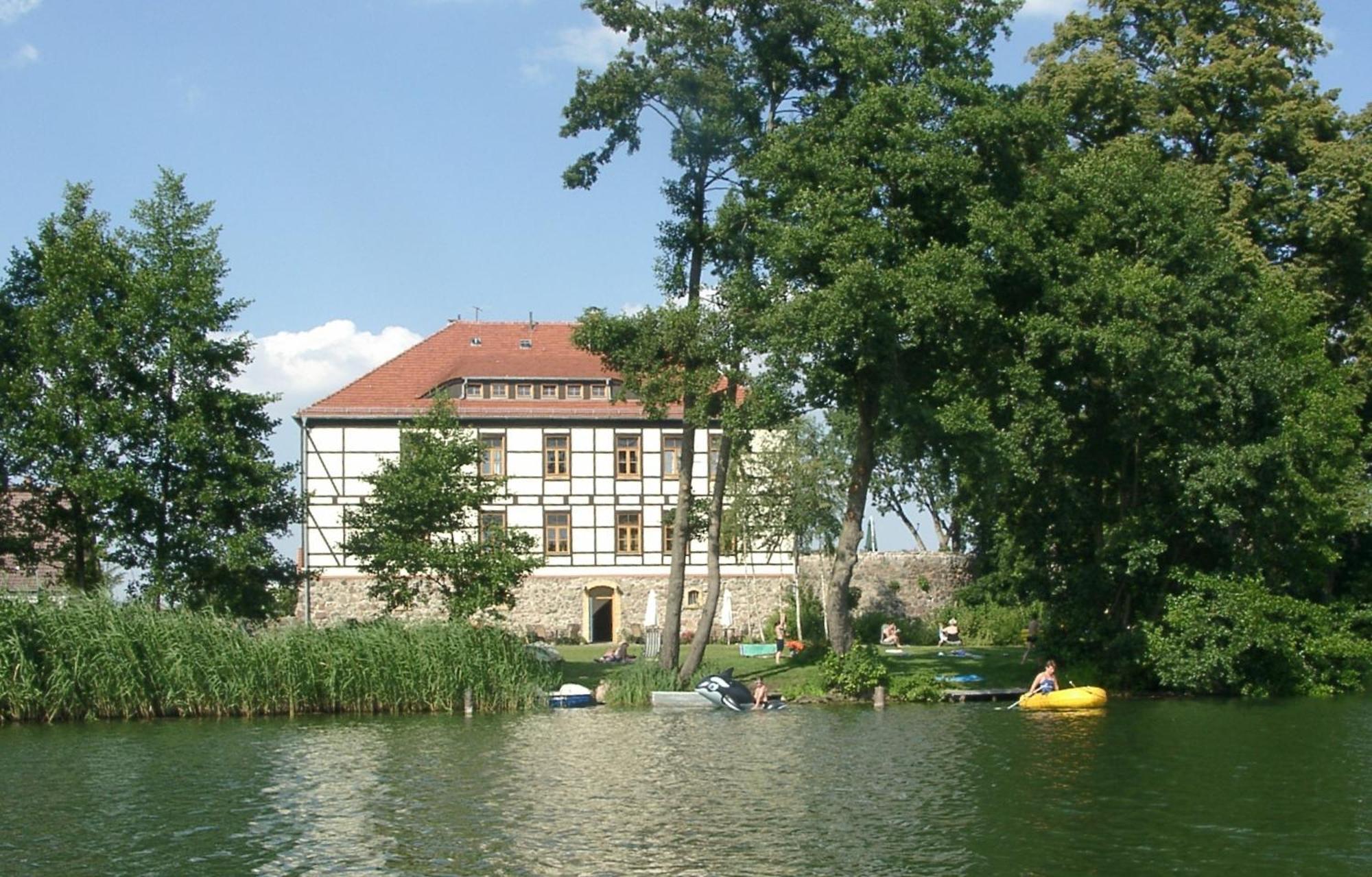 Drostenhaus Feldberg Feldberger Seenlandschaft Exterior foto